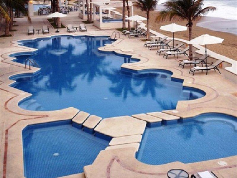 Camino Real Manzanillo Hotel Exterior foto